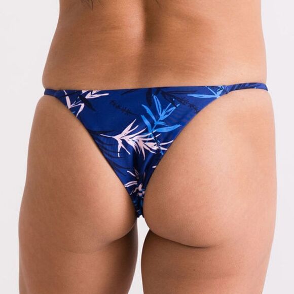 NWT Set: Scoop Triangle Bikini in Blue Palm - Picture 12 of 13